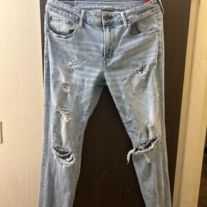 Ripped light blue jeans